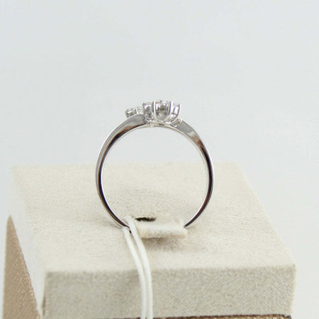 Anello donna Mirco Visconti in oro bianco e diamanti incassati a stella