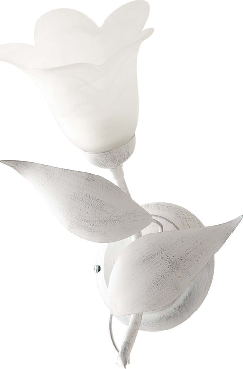 Applique-1-Luce-Olga-Ferro-Battuto-E-Vetro-Bianco-E-Argento