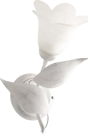 Applique-1-Luce-Olga-Ferro-Battuto-E-Vetro-Bianco-E-Argento