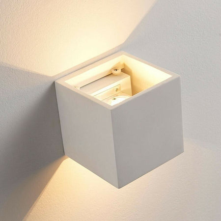 Applique 12 Watt Da Parete Esterno Faretto Led Luce Calda 3000k Ip65 Es46bc Universo