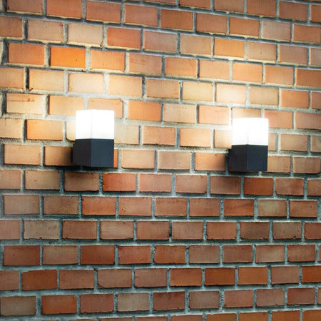 Applique-alluminio-Gea-Led-ADITI-GES410-E27-LED-IP44-lampada-parete-moderno