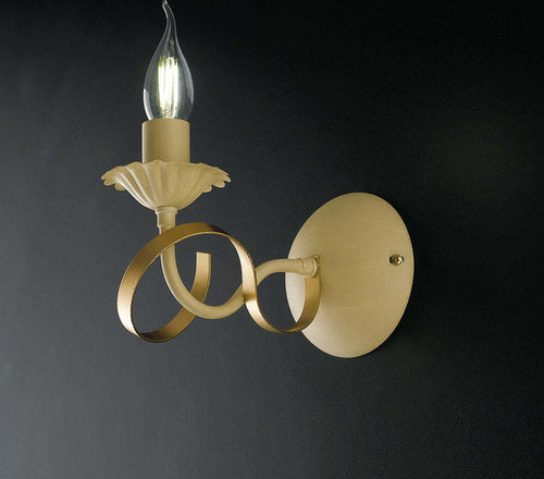 Applique-Classico-1-Luce-Ferro-Battuto-Avorio-e-Oro-Serie-Bandolo