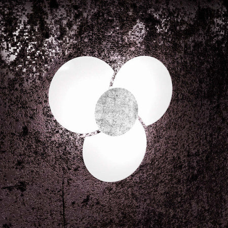Applique-Contemporanea-Clover-Metallo-Foglia-Argento-Vetro-Bianco-3-Luci-E27