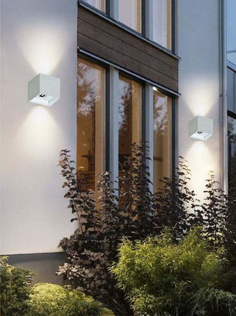Applique Da Parete 52 Led 22 W Per Esterno Doppia Emissione Luminosa Ip65 Es66-b Illuminazione/Illuminazione per interni/Illuminazioni per pareti/Applique Trade Shop italia - Napoli, Commerciovirtuoso.it