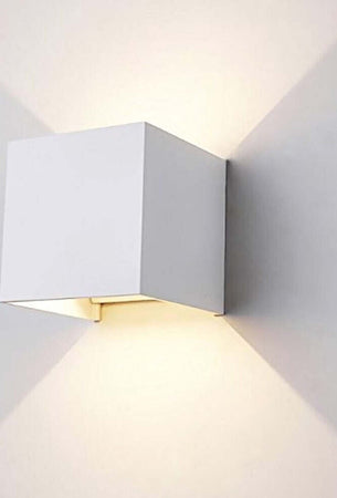Applique Da Parete 52 Led 22 W Per Esterno Doppia Emissione Luminosa Ip65 Es66-b Illuminazione/Illuminazione per interni/Illuminazioni per pareti/Applique Trade Shop italia - Napoli, Commerciovirtuoso.it