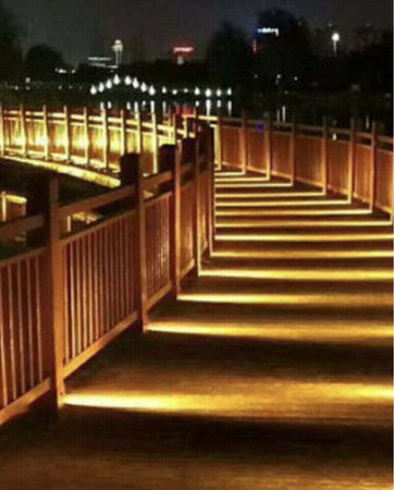 Applique Esterno Bianco 4w Impermeabile Ip65 Segnapassi Luce Fredda O Calda Es47 Articoli da Giardino > Illuminazione da esterno > Applique da esterno Trade Shop italia - Napoli, Commerciovirtuoso.it
