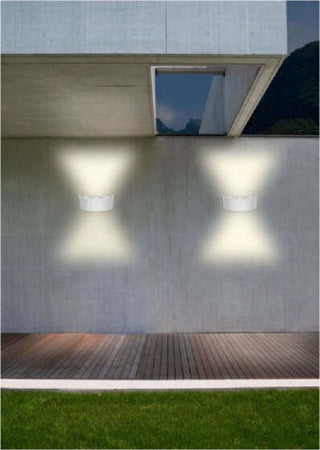 Applique Esterno Led 16 Watt Crown Ip65 Up & Down Bianco Luce Es64 Illuminazione/Illuminazione per esterni/Lampade da parete Trade Shop italia - Napoli, Commerciovirtuoso.it