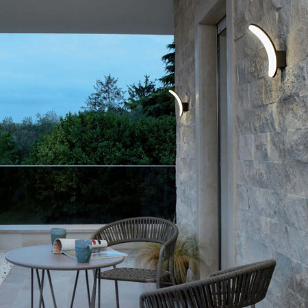 Applique-esterno-moderno-Sovil-VIRGOLA-99198-16-LED-alluminio-lampada-parete