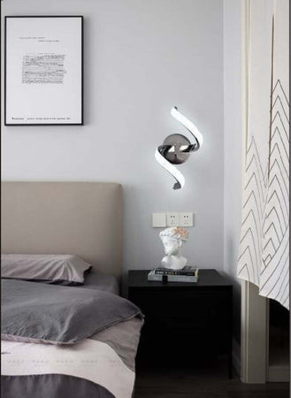 Applique Led A Parete 9watt Curva Spirale Luce Fredda Naturale Calda E58 Argento Casa, arredamento e bricolage > Illuminazione da interno > Applique per interno Trade Shop italia - Napoli, Commerciovirtuoso.it