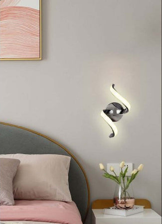 Applique Led A Parete 9watt Curva Spirale Luce Fredda Naturale Calda E58 Argento Casa, arredamento e bricolage > Illuminazione da interno > Applique per interno Trade Shop italia - Napoli, Commerciovirtuoso.it