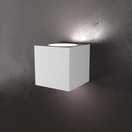 Applique-Moderna-Eccentric-Metallo-Bianco-2-Luci-Gx53-Biemissione