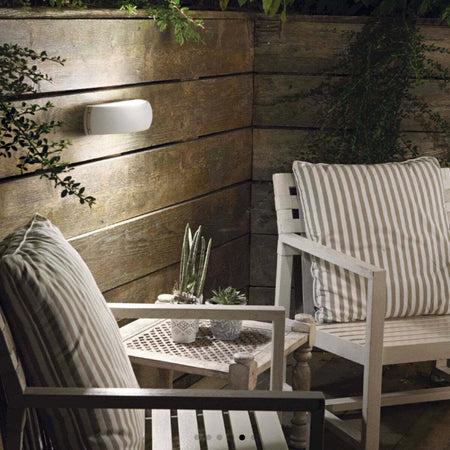 Applique-moderna-Ideal-Lux-GIOVE-AP1-E27-LED-alluminio-bi-emissione-lampada-parete