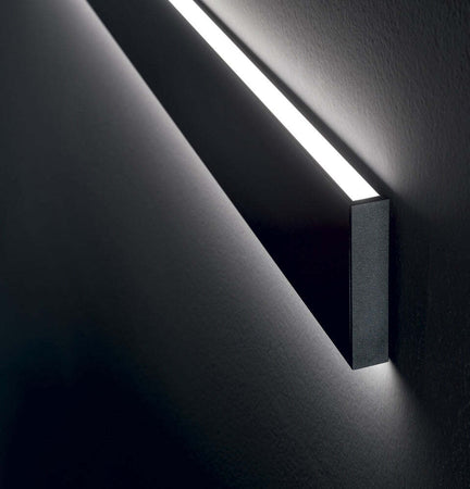 Applique-Moderna-Linus-Alluminio-Nero-Led-32W-4000K-Luce-Naturale