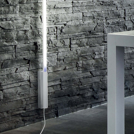 Applique-moderno-Fratelli-Braga-TRACCIA-2053-AP-F-LED-touch-dimmer-metallo-lampada-parete