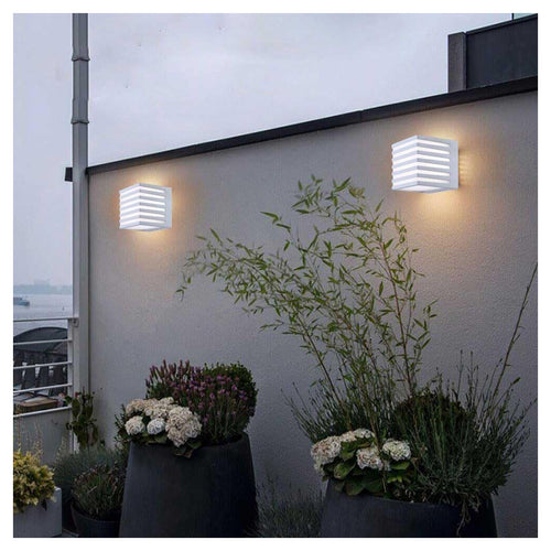 Applique Muro Per Esterno A Led 10 Watt Lampada Decorativa A Cubo Tecnologia Cct B110-b3c