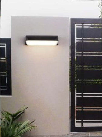 Applique Nero Da Esterno 12 Watt Luce Calda Fredda Naturale Es63 Illuminazione/Illuminazione per esterni/Lampade da parete Trade Shop italia - Napoli, Commerciovirtuoso.it