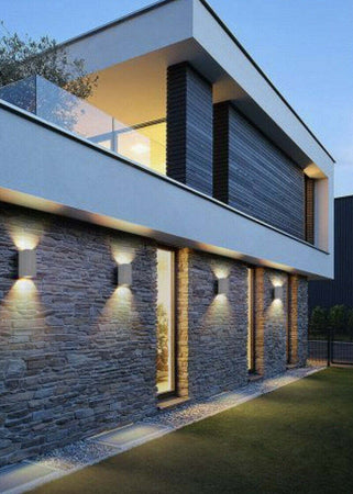 Applique Parete Doppia Emissione Attacco Gu10 Lampada Moderna Es55 Up & Down Ip65 Articoli da Giardino > Illuminazione da esterno > Applique da esterno Trade Shop italia - Napoli, Commerciovirtuoso.it
