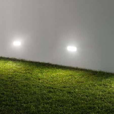 Applique-sintetico-policarbonato-Gea-Led-DAGR-GES150-LED-lampada-parete-segnapasso-moderna-IP54