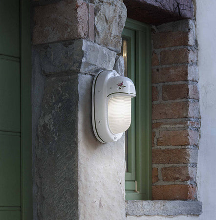 Applique-Verticale-Classica-Brindisi-Alluminio-E-Ceramica-Bianco-1-Luce-E27