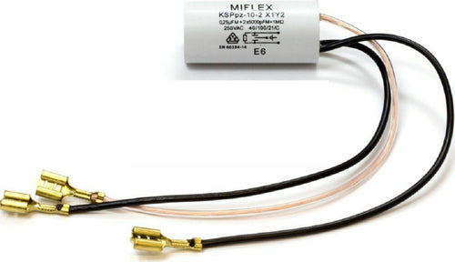 ARISTON HOTPOINT INDESIT CONDENSATORE ANTIDISTURBO RADIO CAPACITIVO - C00026359 Casa e cucina/Grandi elettrodomestici/Accessori e parti di ricambio/Ricambi e accessori per lavatrici/Filtri pelucchi per lavatrici Rossi Ricambi - Venetico Marina, Commerciovirtuoso.it