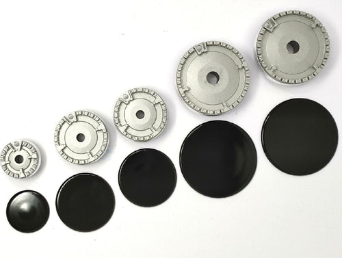 ARISTON HOTPOINT KIT BRUCIATORI+ PIATTELLI SPARTIFIAMMA 5 FUOCHI NERI 2 GRANDI Casa e cucina/Utensili da cucina/Bruciatori da cucina Rossi Ricambi - Venetico Marina, Commerciovirtuoso.it