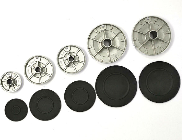 ARISTON HOTPOINT KIT BRUCIATORI+ PIATTELLI SPARTIFIAMMA 5 FUOCHI NERI 2 GRANDI Casa e cucina/Utensili da cucina/Bruciatori da cucina Rossi Ricambi - Venetico Marina, Commerciovirtuoso.it