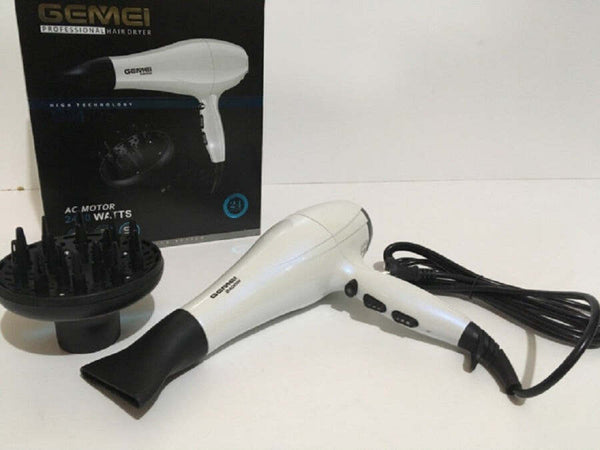 Asciugacapelli-Professionale-Phon-2400-Watt-Styling-Capelli-Diffussore-Gm-105
