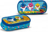 Astuccio Baby Shark dim. L 22 x H 5 x W 9 cm Cancelleria e prodotti per ufficio/Scuola e materiale didattico/Materiale scolastico/Cartelle e zaini per la scuola/Astucci Store Kitty Fashion - Roma, Commerciovirtuoso.it