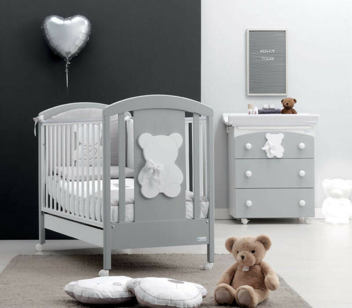 Azzurra Design Lettino Neonati Funky + Fasciatoio Bagnetto Vaschetta Anatomica + Completo Lettino Piumone + Materasso In Omaggio Casa e cucina/Arredamento/Cameretta bambini/Lettini per neonati e bambini/Lettini con sbarre Mondo Bimbo - Bagnara Calabra, Commerciovirtuoso.it