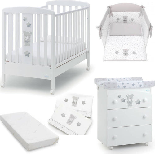 Azzurra Design Lettino Neonati Nice + Fasciatoio Bagnetto Vaschetta Anatomica + Completo Lettino Piumone + Lenzuolo + Materasso Casa e cucina/Arredamento/Cameretta bambini/Lettini per neonati e bambini/Lettini con sbarre Mondo Bimbo - Bagnara Calabra, Commerciovirtuoso.it
