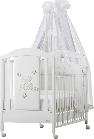 Azzurra Design Lettino Neonati Sophia + Fasciatoio Bagnetto Vaschetta Anatomica + Completo Lettino Piumone + Lenzuolo + Velo Con Asta + Materasso Casa e cucina/Arredamento/Cameretta bambini/Lettini per neonati e bambini/Lettini con sbarre Mondo Bimbo - Bagnara Calabra, Commerciovirtuoso.it