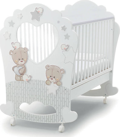 Azzurra Design Love Me Con Oblò Lettino Neonati + Fasciatoio Bagnetto Vaschetta Anatomica + Completo Lettino Piumone + Lenzuolo+ Materasso In Omaggio Casa e cucina/Arredamento/Cameretta bambini/Lettini per neonati e bambini/Lettini con sbarre Mondo Bimbo - Bagnara Calabra, Commerciovirtuoso.it
