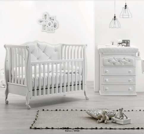Azzurra Design Rinascimento Chester Lettino + Fasciatoio Bagnetto Vaschetta Anatomica + Completo Lettino Piumone + Velo Con Asta + Matarasso In Omaggio Casa e cucina/Arredamento/Cameretta bambini/Lettini per neonati e bambini/Lettini con sbarre Mondo Bimbo - Bagnara Calabra, Commerciovirtuoso.it