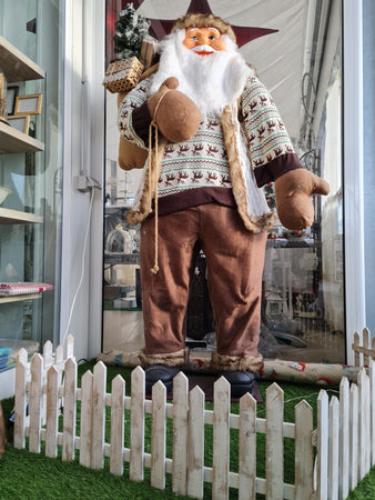 Pupazzo Babbo Natale altezza reale con Pelliccia Beige Decorazione Natalizia h 180 cm