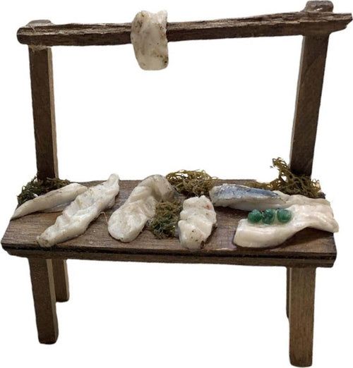 Banchetto con pesce e cibi statuetta napoletana artigianale da h9 cm x 8 cm Casa e cucina/Decorazioni per interni/Addobbi e decorazioni per ricorrenze/Decorazioni natalizie/Presepi/Statuine e fondali per il presepe MagiediNatale.it - Altamura, Commerciovirtuoso.it