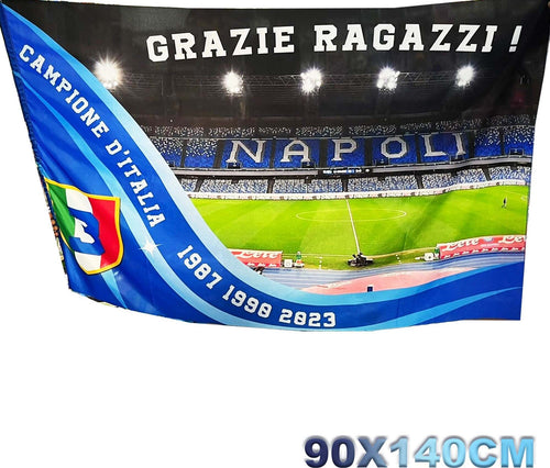 Bandiera Forza Napoli Festa 3 Scudetto Grazie Ragazzi Campione D'italia 90x140cm Sport e tempo libero/Fan Shop/Calcio/Bandiere e gagliardetti Trade Shop italia - Napoli, Commerciovirtuoso.it