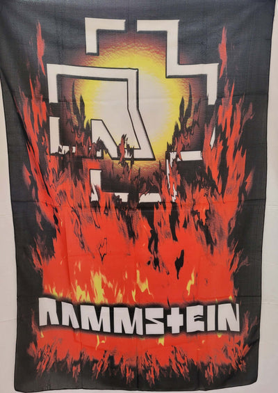 Bandiera Rammstein 100 X 150 Cm Uso Interno Esterno Bandiera Verticalee Casa e cucina/Decorazioni per interni/Arte/Poster e stampe Il Distintivo - Pesaro, Commerciovirtuoso.it