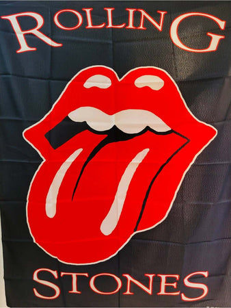 Bandiera Rolling Stones Cm 100 X 150 Verticale Uso Interno Ed Esterno Sport e tempo libero/Fan Shop/Articoli per la casa/Quadro/Stampe e poster Il Distintivo - Pesaro, Commerciovirtuoso.it