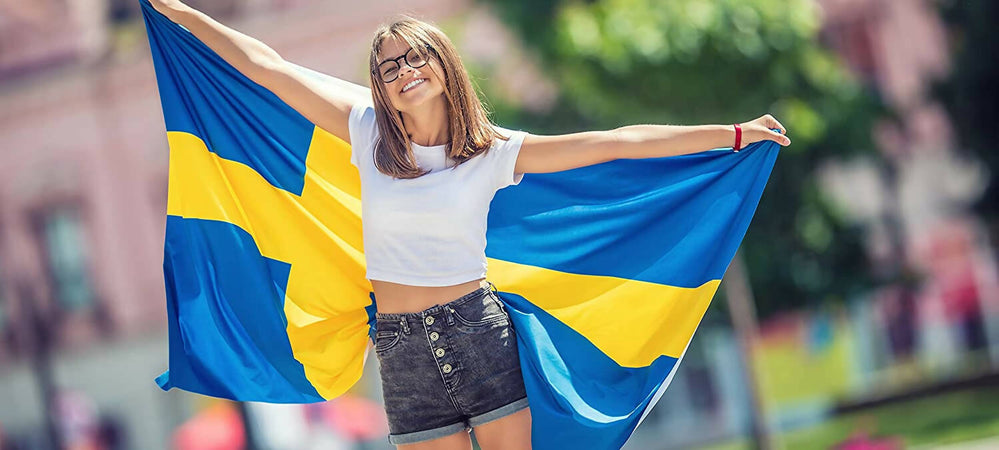 Bandiera Svedese Tessuto Da Esterno Resistente Alle Intemperie Con Doppie Cuciture Bandiera Svezia Swedish Flag Giardino Decorazioni Sport e tempo libero/Fan Shop/Patio prato e giardino/Bandiere per esterno Il Distintivo - Pesaro, Commerciovirtuoso.it