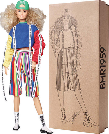 Barbie-BMR1959-Bambola-Snodata-con-Capelli-Biondi-Voluminosi-e-Look-Sportivo,-GHT92
