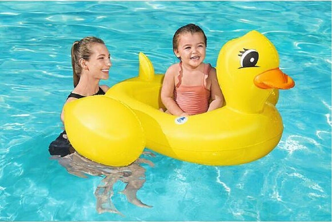Barchetta Canottino Papera Gonfiabile Con Altoparlante Integrato 102x99cm 34151 Giochi e giocattoli/Sport e giochi all'aperto/Giochi aquatici e piscine per bambini/Canotti e gonfiabili galleggianti Trade Shop italia - Napoli, Commerciovirtuoso.it