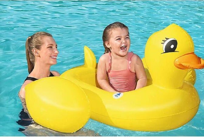 Barchetta Canottino Papera Gonfiabile Con Altoparlante Integrato 102x99cm 34151 Giochi e giocattoli/Sport e giochi all'aperto/Giochi aquatici e piscine per bambini/Canotti e gonfiabili galleggianti Trade Shop italia - Napoli, Commerciovirtuoso.it
