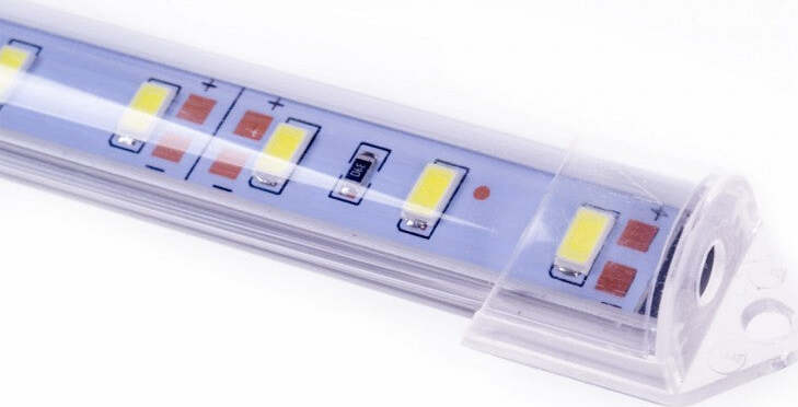 BARRA PROFILO LED 12V 11W LUCE BIANCO FREDDO 6500° K PER AUTO CAMPER MOTO TUNING Auto e Moto/Accessori e parti per veicolo agricolo/Luci e lampadine/Luci laterali Trade Shop italia - Napoli, Commerciovirtuoso.it