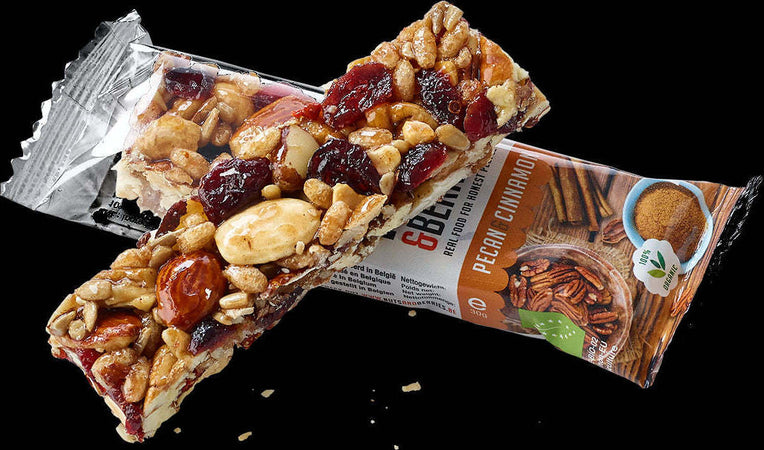 Barretta di noci e cannella biologiche niente conservanti, niente aromi o coloranti, niente zucchero raffinato.
