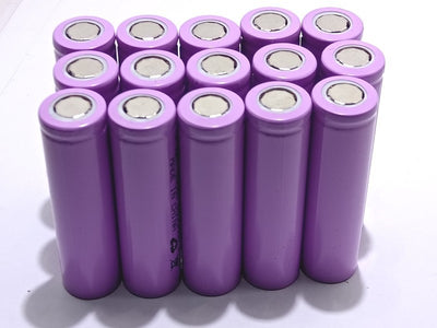 15 BATTERIE 18650 3,7V 6800mAh LITIO TESTA PIATTA SALDARE RICARICABILE PACCO BATTERIA TORCIA