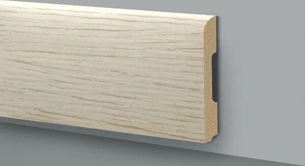 Battiscopa in duropolimero effetto legno rovere sbiancato 2000x68x10mm Fai da te/Prodotti per la costruzione/Materiali da costruzione/Pavimenti/Materiali per pavimenti/Battiscopa Led Mall Home - Napoli, Commerciovirtuoso.it