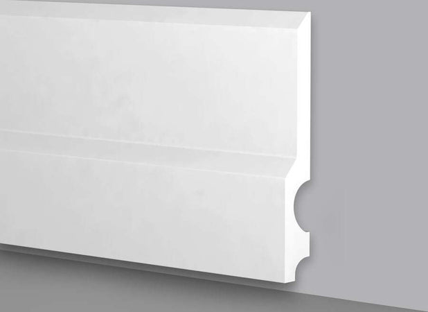 Battiscopa passacavi in duropolimero bianco 2000x130x18mm Fai da te/Prodotti per la costruzione/Materiali da costruzione/Pavimenti/Materiali per pavimenti/Battiscopa Led Mall Home - Napoli, Commerciovirtuoso.it