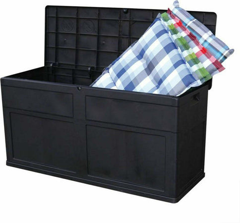 Baule in resina cassapanca multiuso da esterno con ruote lt 320 da 119 cm Giardino e giardinaggio/Organizzazione esterni e alloggiamento/Bauli e contenitori Decor Space - Altamura, Commerciovirtuoso.it