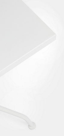 Tavolino quadrato "Kelsie" con struttura in acciaio, finitura opaca, per esterno