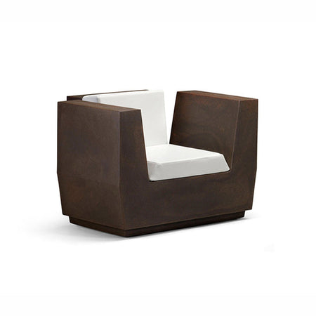 Poltrona "Big-Cut" struttura in polietilene con cuscino per esterno